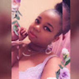 Meet your Posher, Rhea